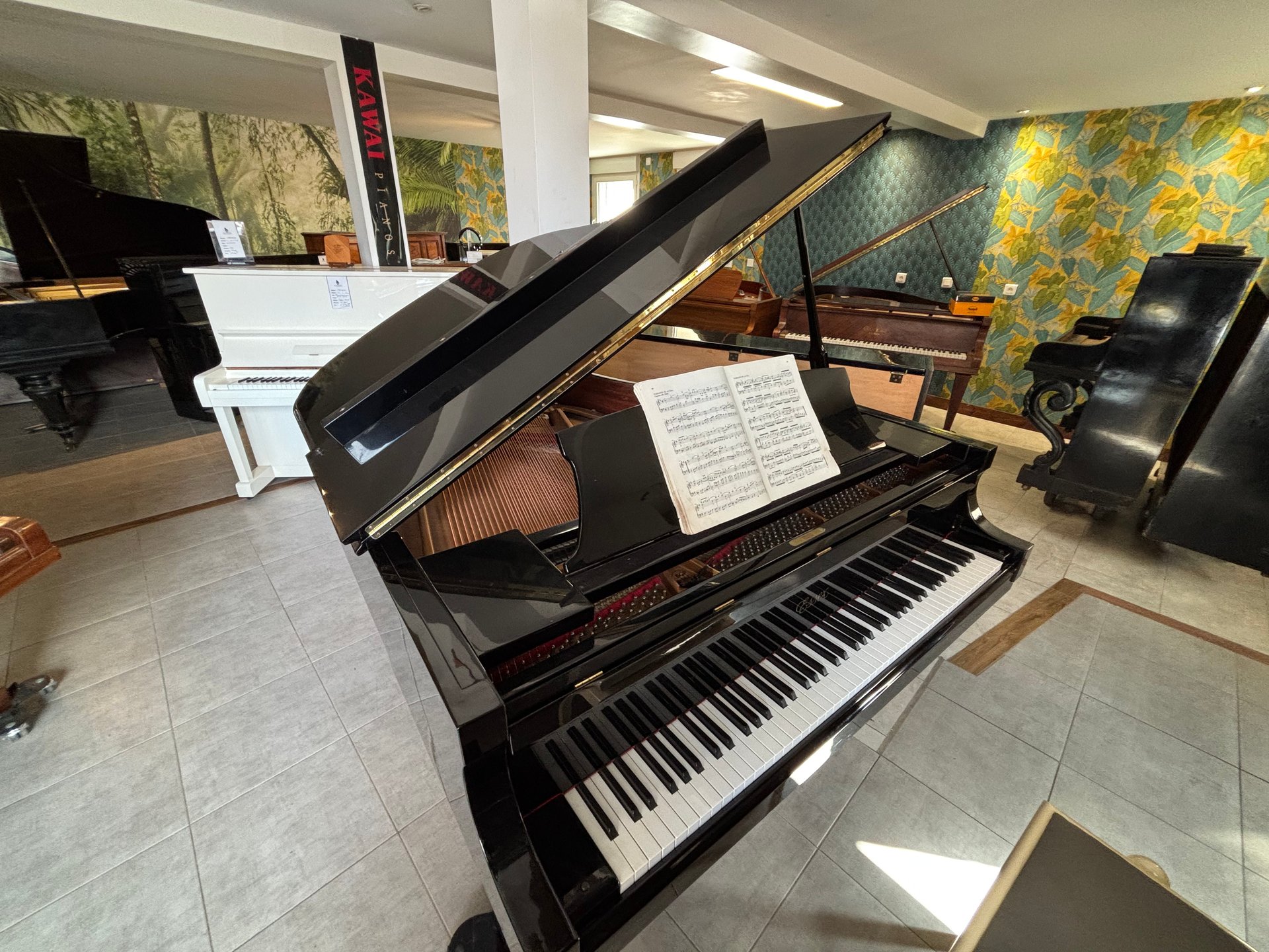 Gros plan sur le clavier d'un piano